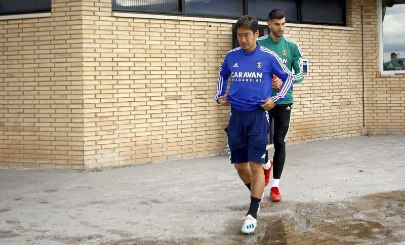 Entrenamiento del Real Zaragoza antes del partido contra la SD Huesca