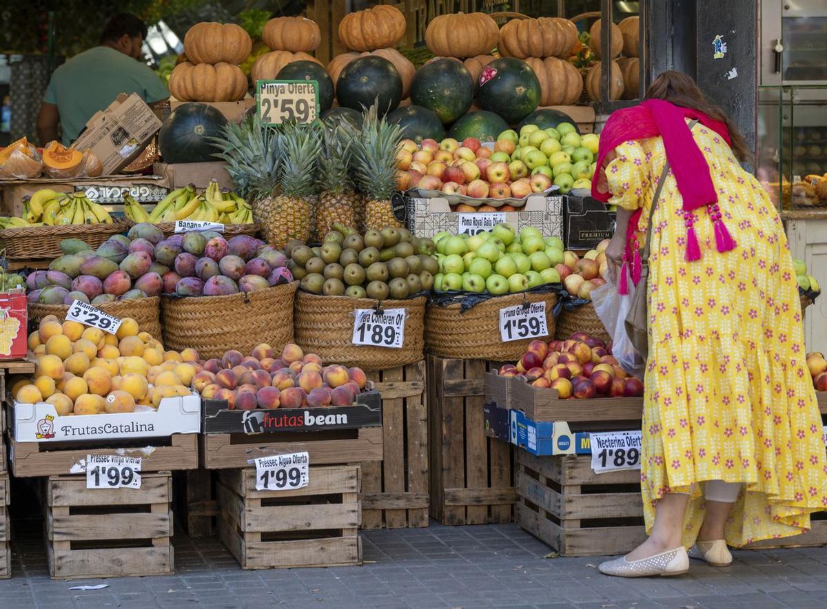 La rebaixa de l’IVA dels aliments ha estalviat 2.100 milions a les llars