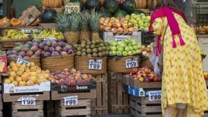 La rebaixa de l’IVA dels aliments ha estalviat 2.100 milions a les llars