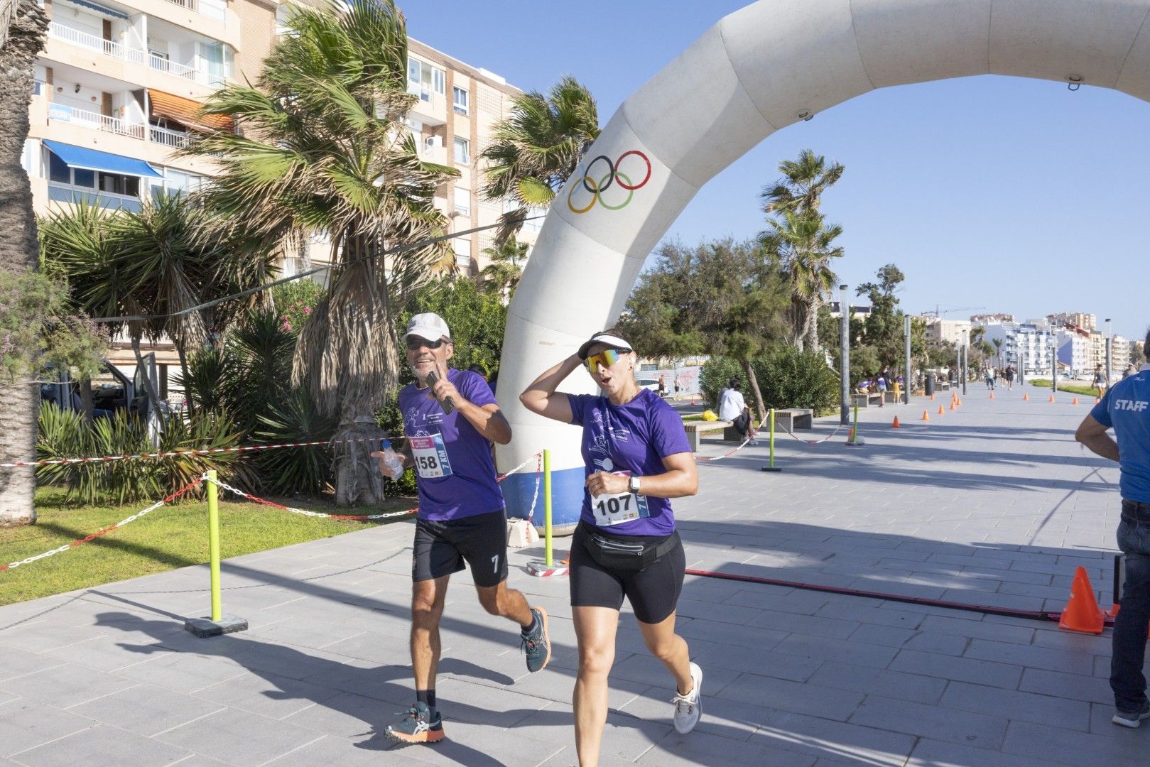 Así fue en imágenes una nueva edición de la carrera solidaria de AFA Torrevieja