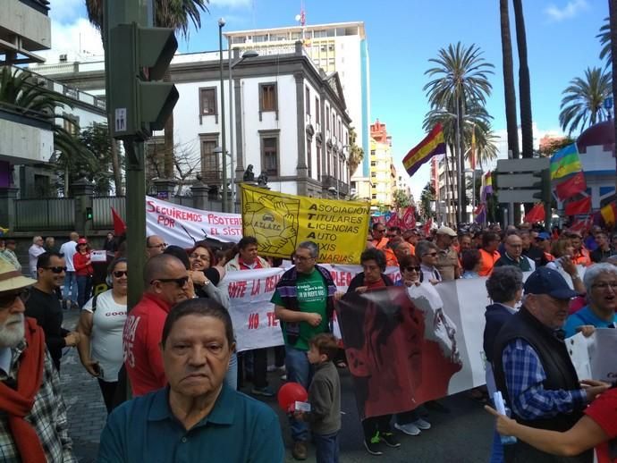 Manifestación en Las Palmas de Gran Canaria por el Día Internacional del Trabajador