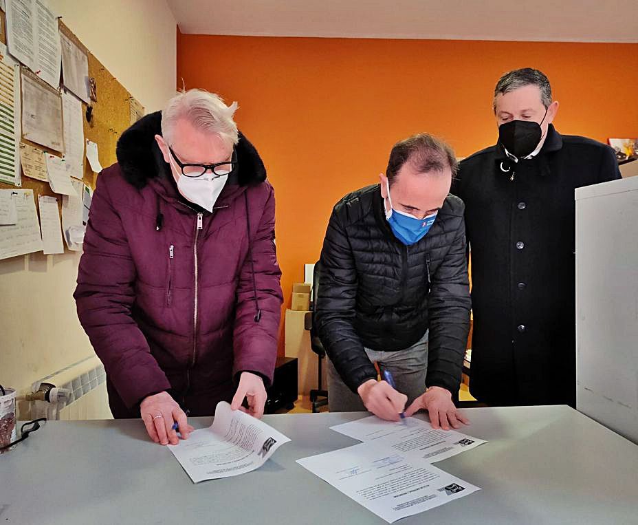 Jesús Lorenzo, José Luis Prieto y Javier Faúndez. | Chany Sebastián