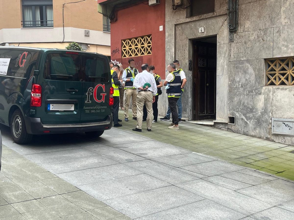 Los servicios funerarios en la calle Contracay.