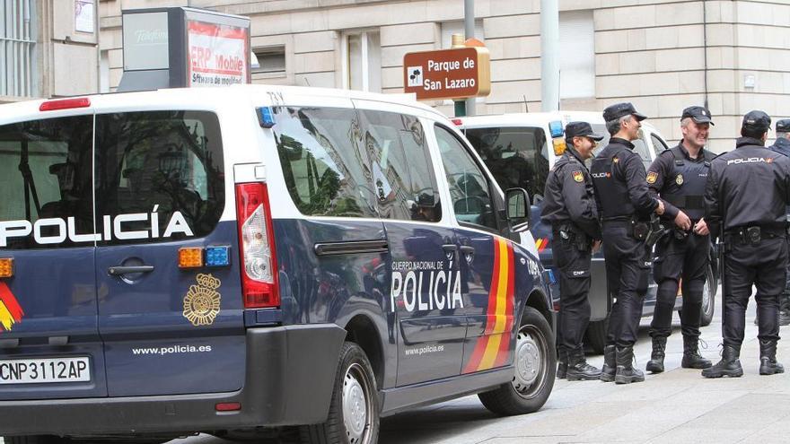 Efectivos policiales en una imagen de archivo.