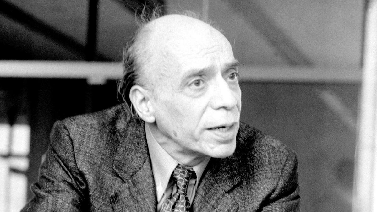 Emilio Adolfo Westphalen (Lima, 1911 - 2001)
