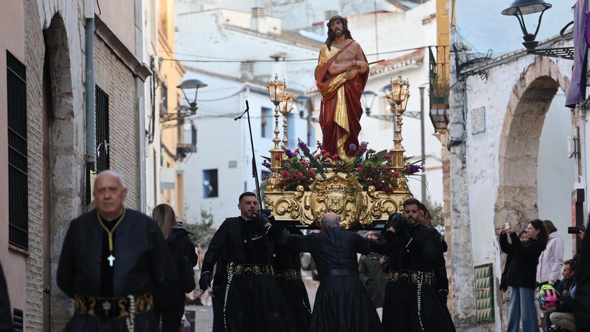 Semana Santa en Sagunt: Así fue el desfile procesional antes de la imposición de medallas