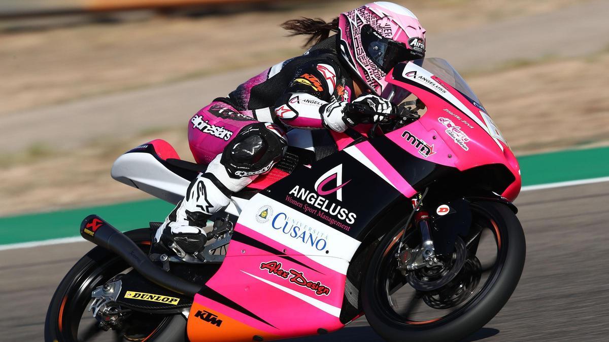 Cinc pilots espanyoles correran el mundial de motos femení