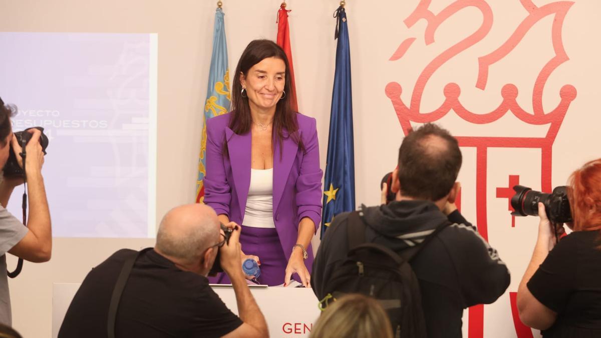 Ruth Merino presenta los Presupuestos de la Generalitat de 2024.