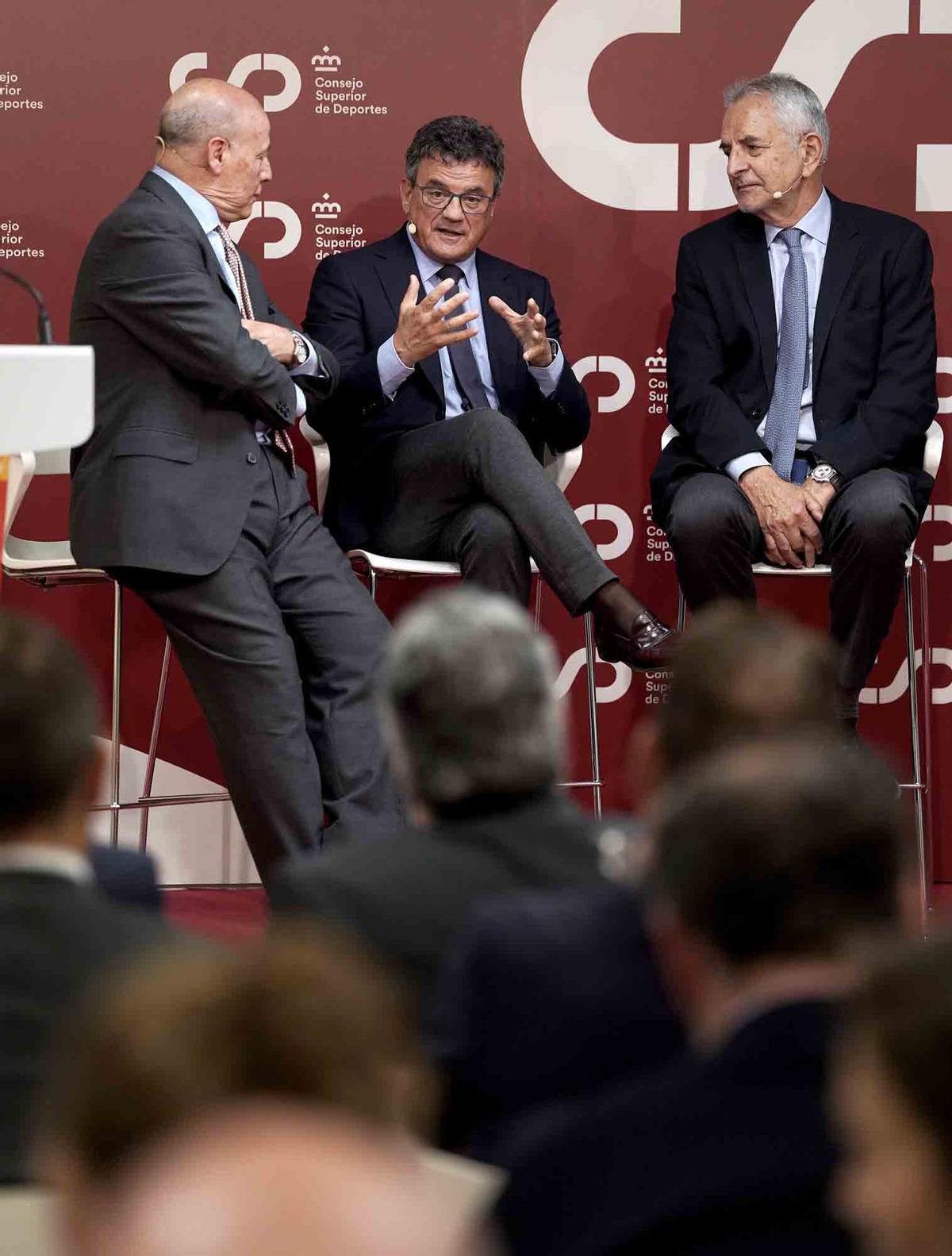 Alicante estrenará el Foro Ferrándiz con Emilio Butragueño, Juan Antonio Corbalán y el documental “Pedro Ferrándiz, la leyenda”