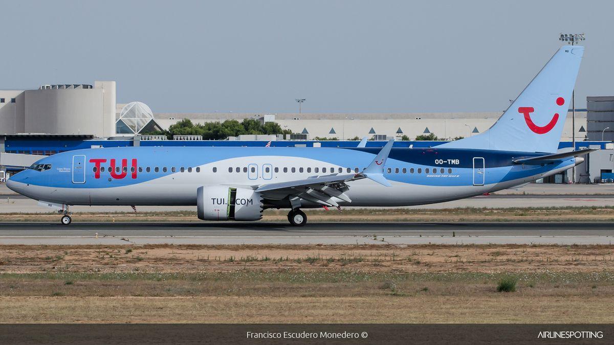 Un avión de TUI en el aeropuerto de Palma