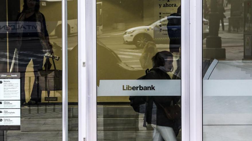 Liberbank estudia una recompra de acciones para retribuir más a sus accionistas
