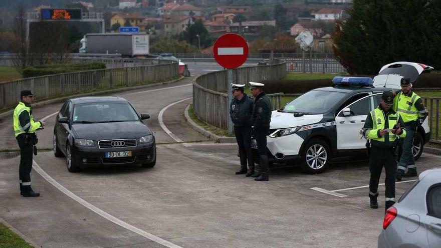 Operativo realizado en la frontera de TuI el pasado viernes. // D.P.