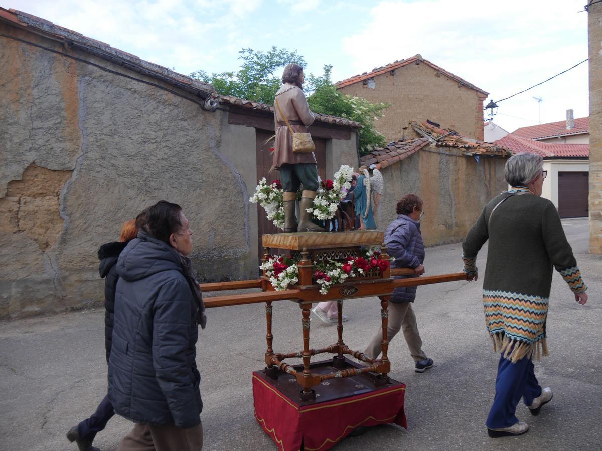 GALERÍA | La Fiesta de San Isidro en Camarzana de Tera, en imágenes