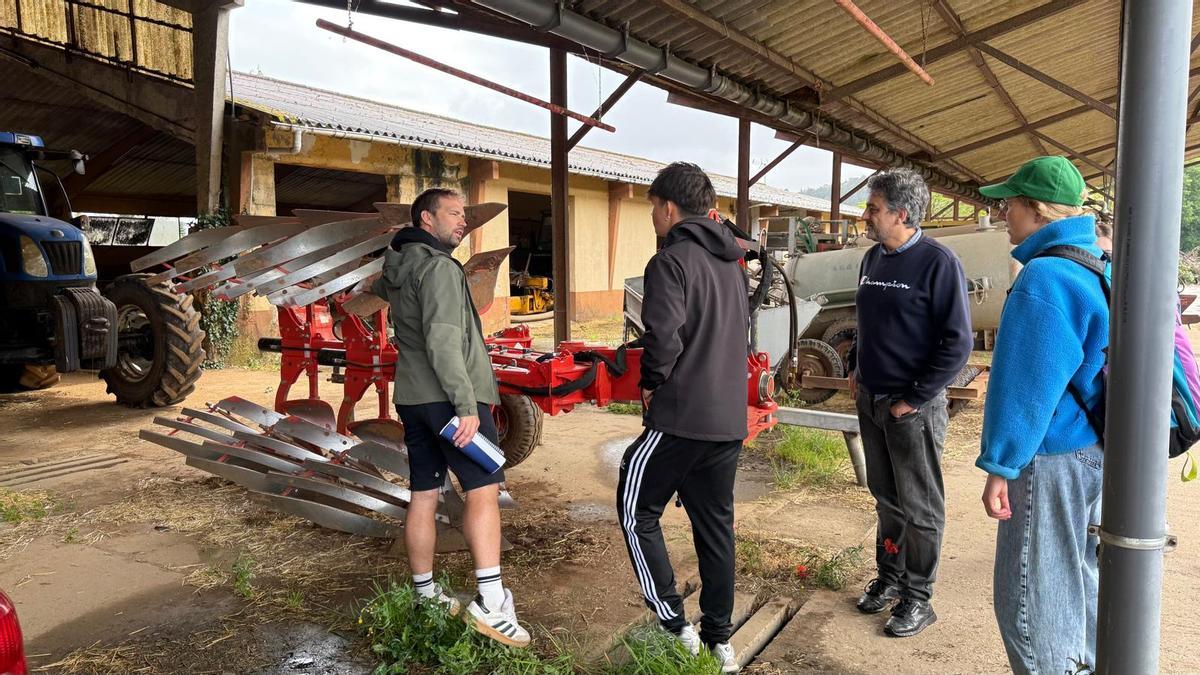 La cantera del campo de Galicia y Bélgica comparte experiencias en Sergude