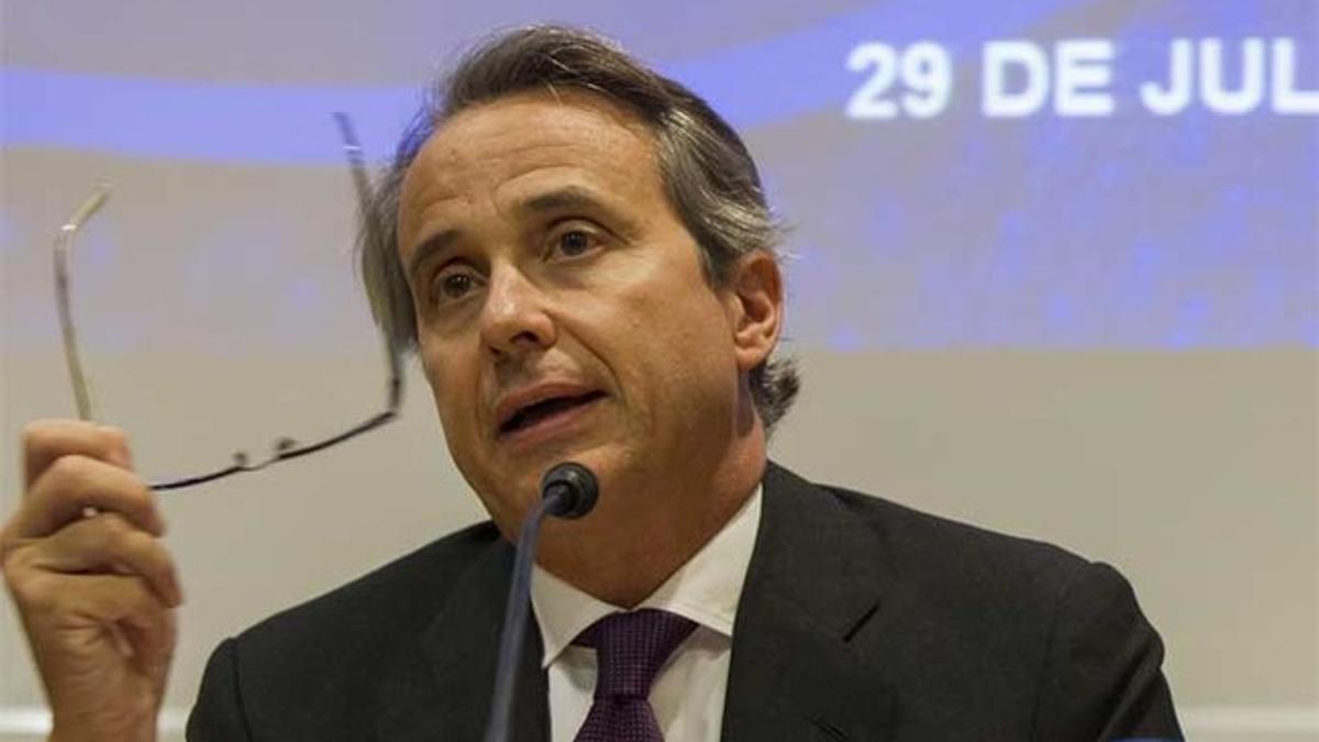 El día que la directiva presentó un beneficio de 41 millones  de euros, el socio Jordi Cases les dio un nuevo disgusto