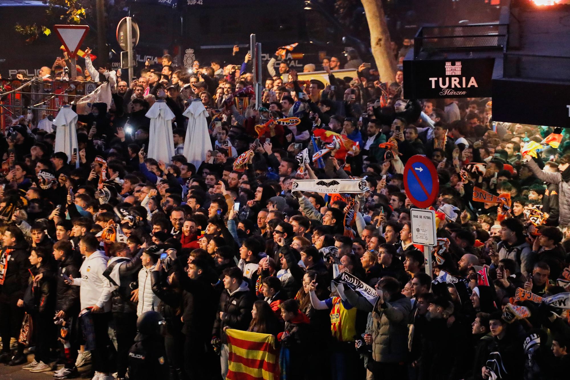 Llegada del Valencia a Mestalla