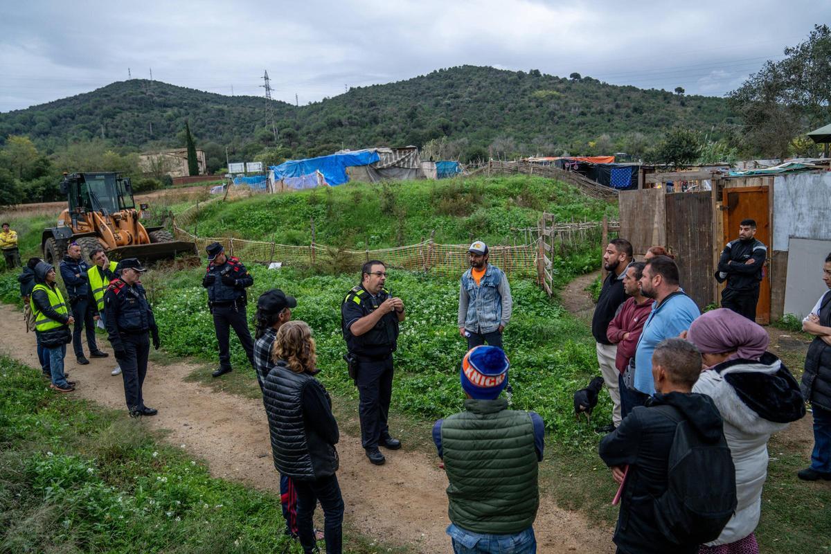 Cuenta atrás para el desalojo del campamento de chabolas de Montcada