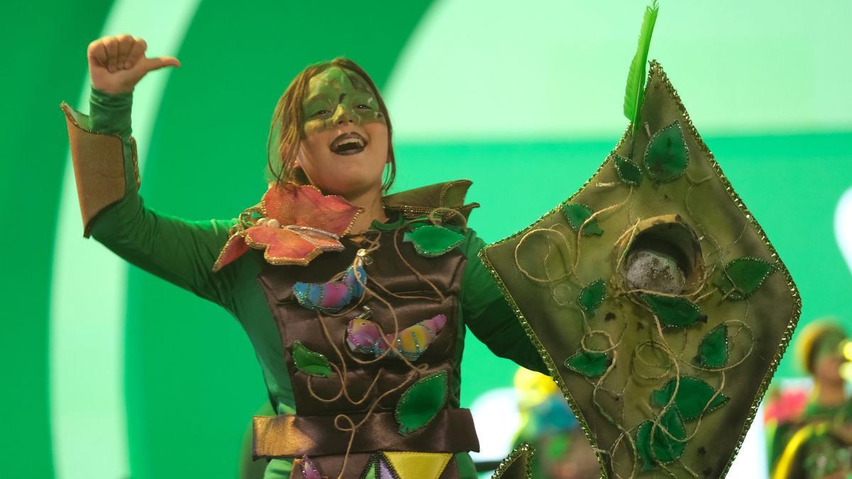 Disimulados cierran la segunda fase de murgas infantiles del Carnaval.