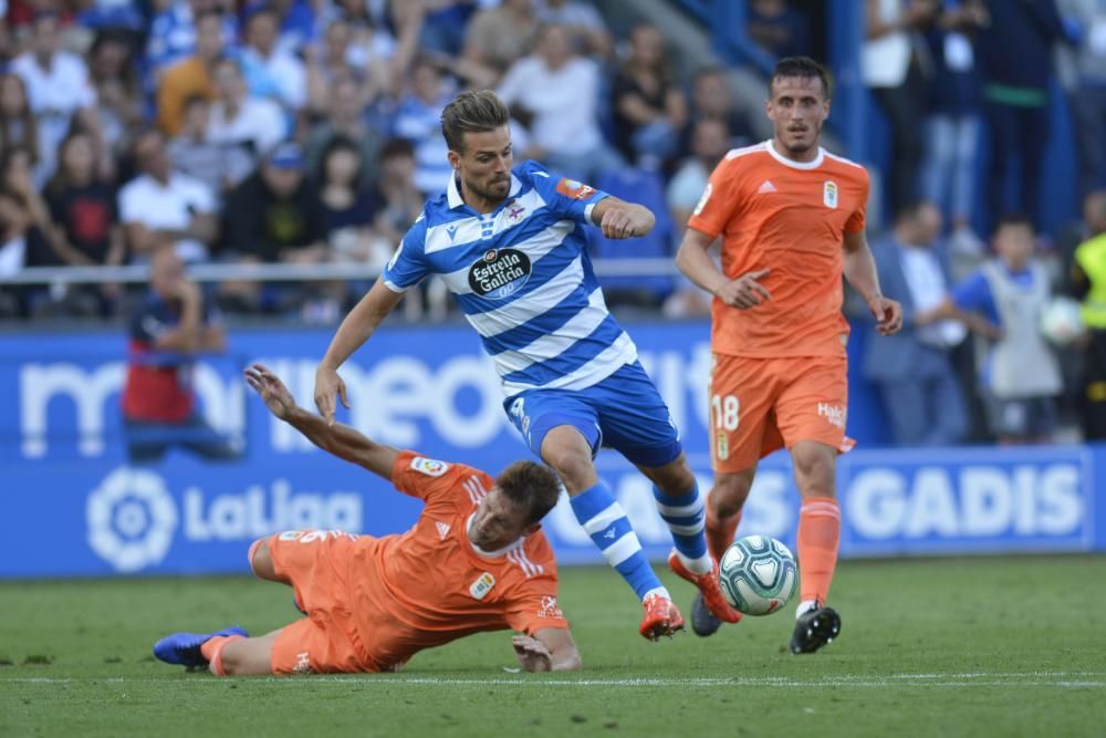 El Dépor le gana al Oviedo sobre la hora