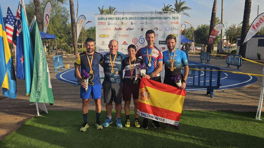 El cangués Javier González, medalla de bronce en el Mundial de veteranos de MTBO, en la Región de Murcia