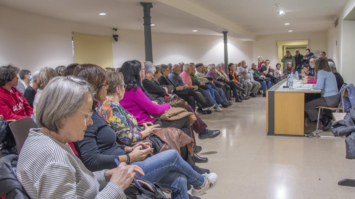 Vista del darrer debat organitzat per la plataforma, sobre sanitat