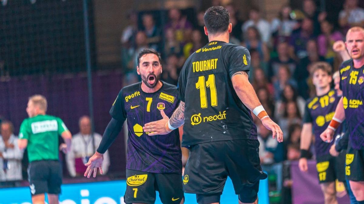 Valero Rivera, exultante junto a Nicolas Tournat