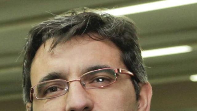 Óscar Castro.