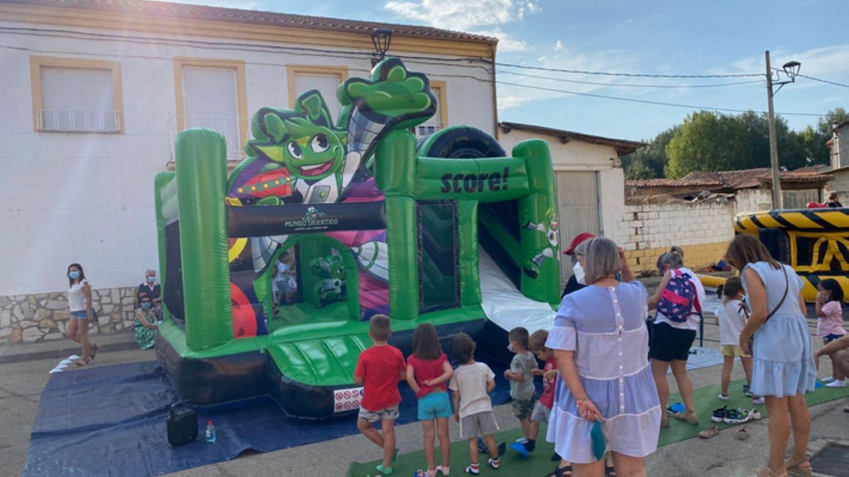 Actividades para los niños en Abraveses de Tera. / E. P.