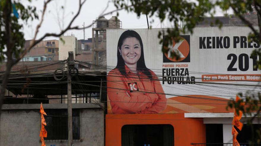 Keiko Fujimori y Pablo Kuczynski se disputan la presidencia de Perú