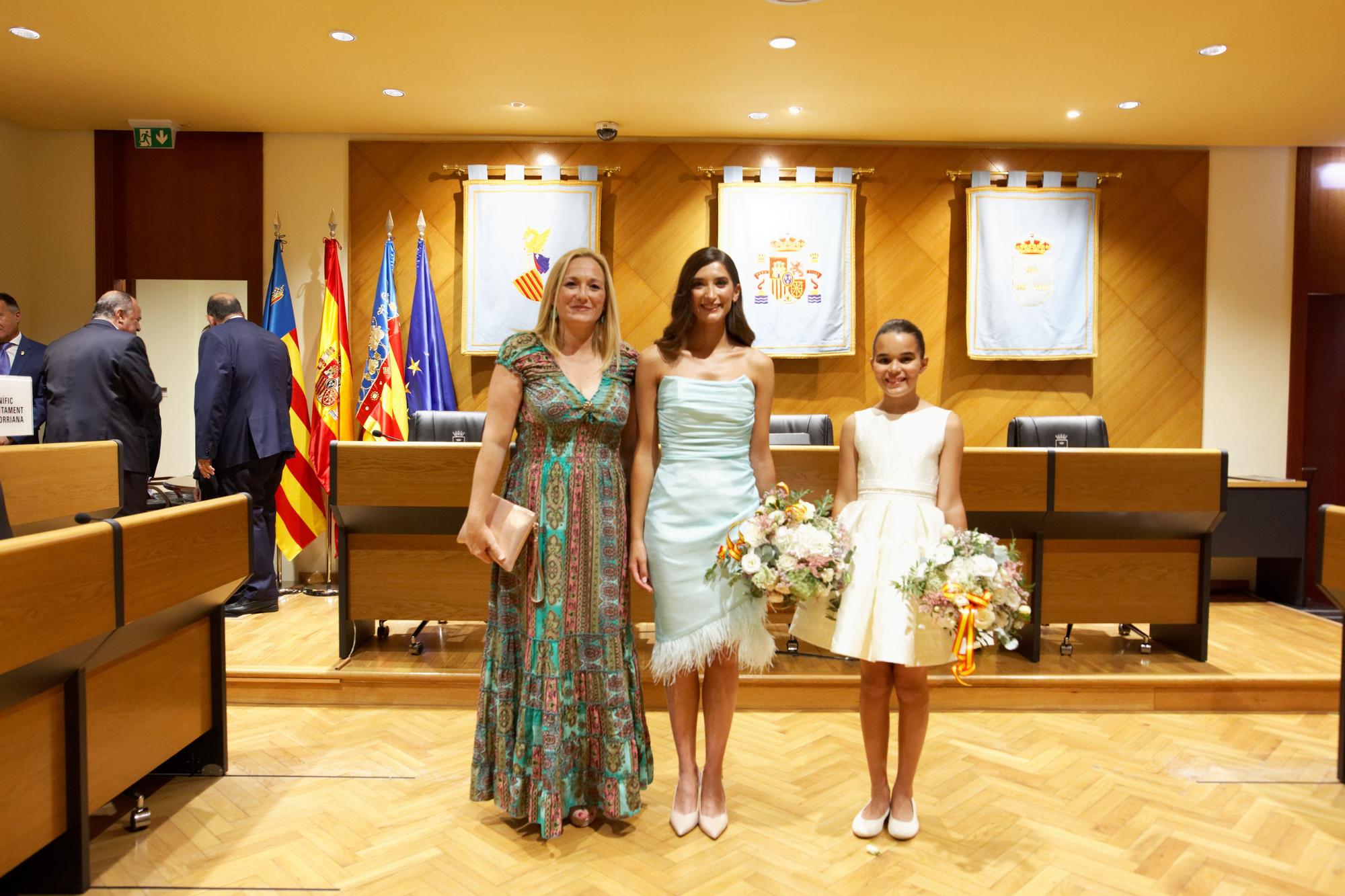 Galería de fotos de la elección de Laia Molina y Anna Solà como reinas falleras de Burriana 2024