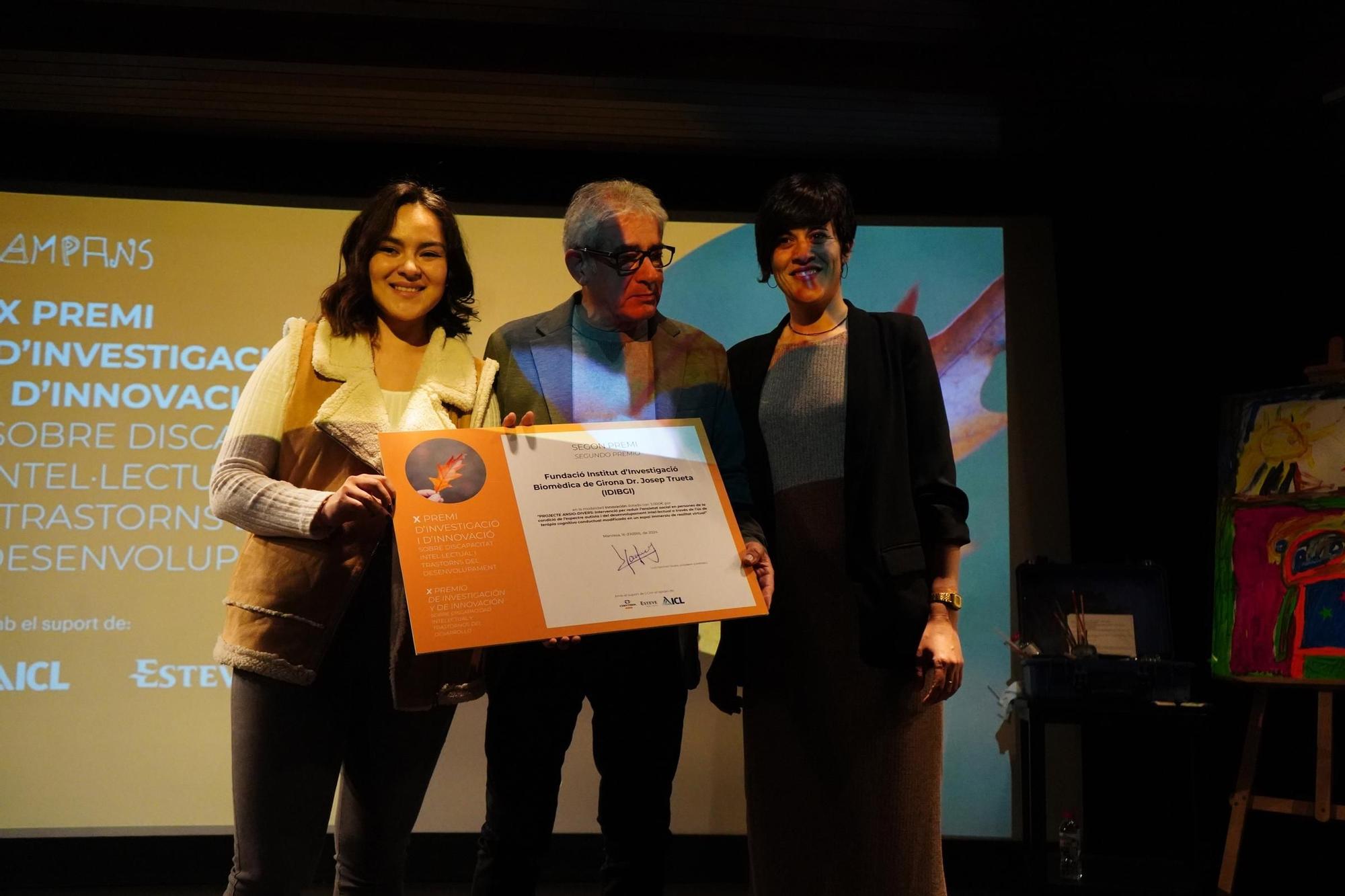 Les millors imatges de l'entrega de premis d’investigació i innovació d’Ampans a Manresa