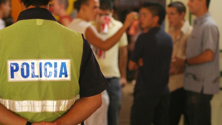 Imagen de archivo de la Policía Local durante la Feria de Málaga.