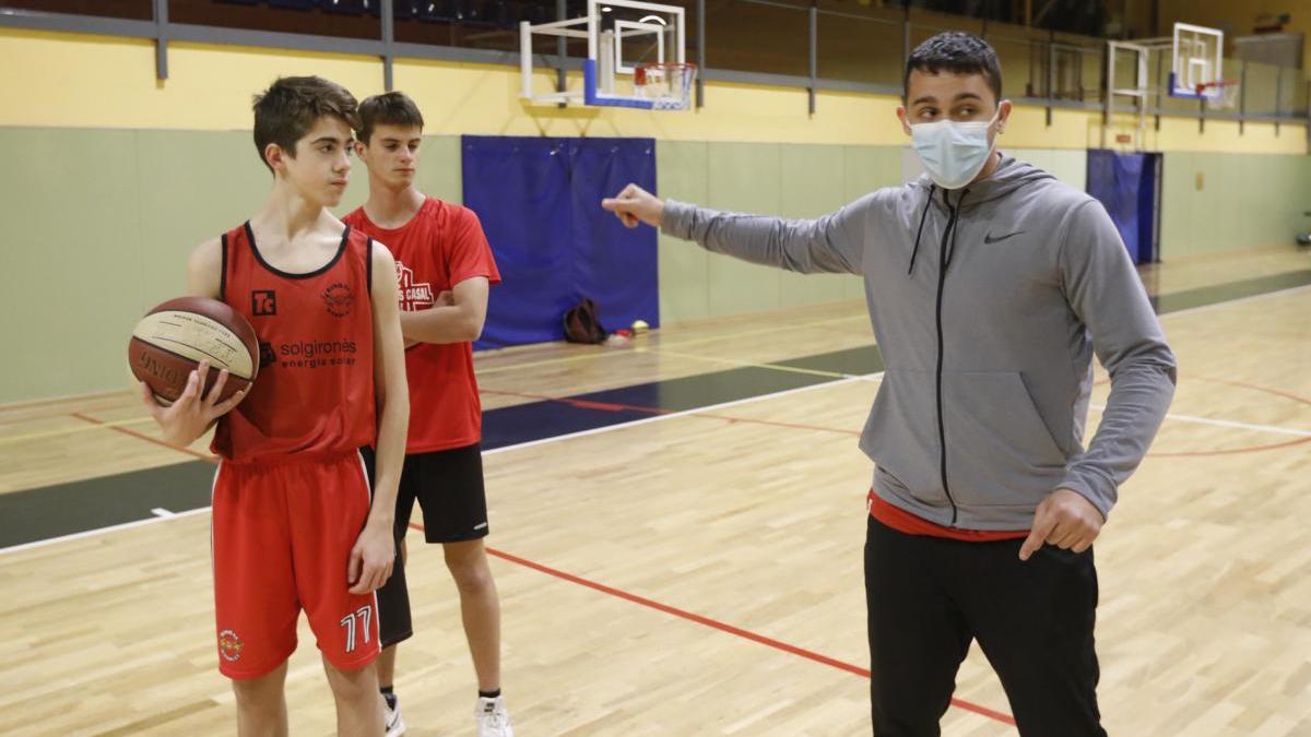 Foto d&#039;arxiu d&#039;un entrenament del Bisbal Bàsquet.