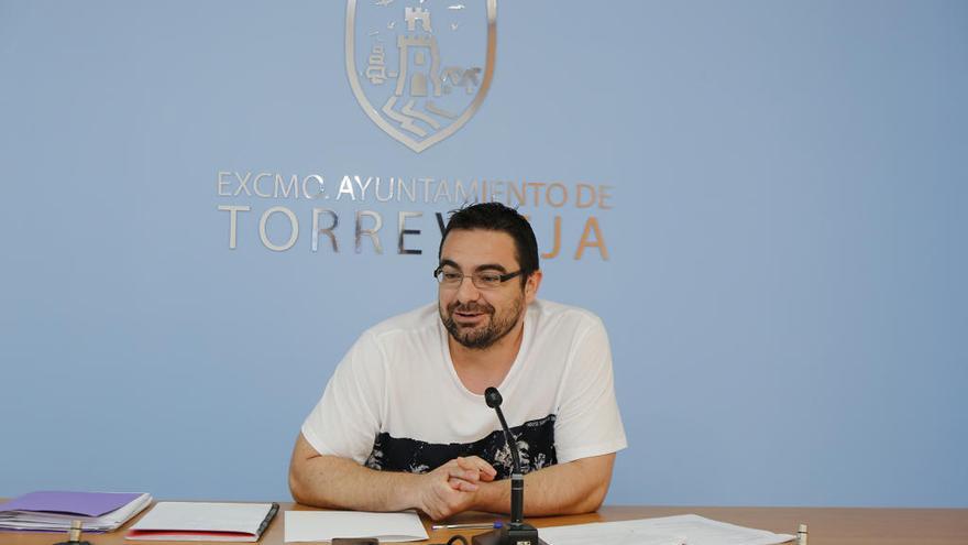 El concejal de Empleo, Víctor Ferrández (IU)