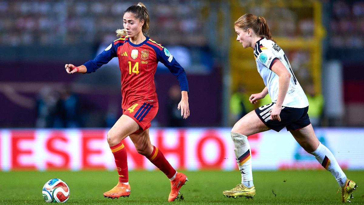 Laia Aleixandri y Nüsken en la ida de la final de la Nations League