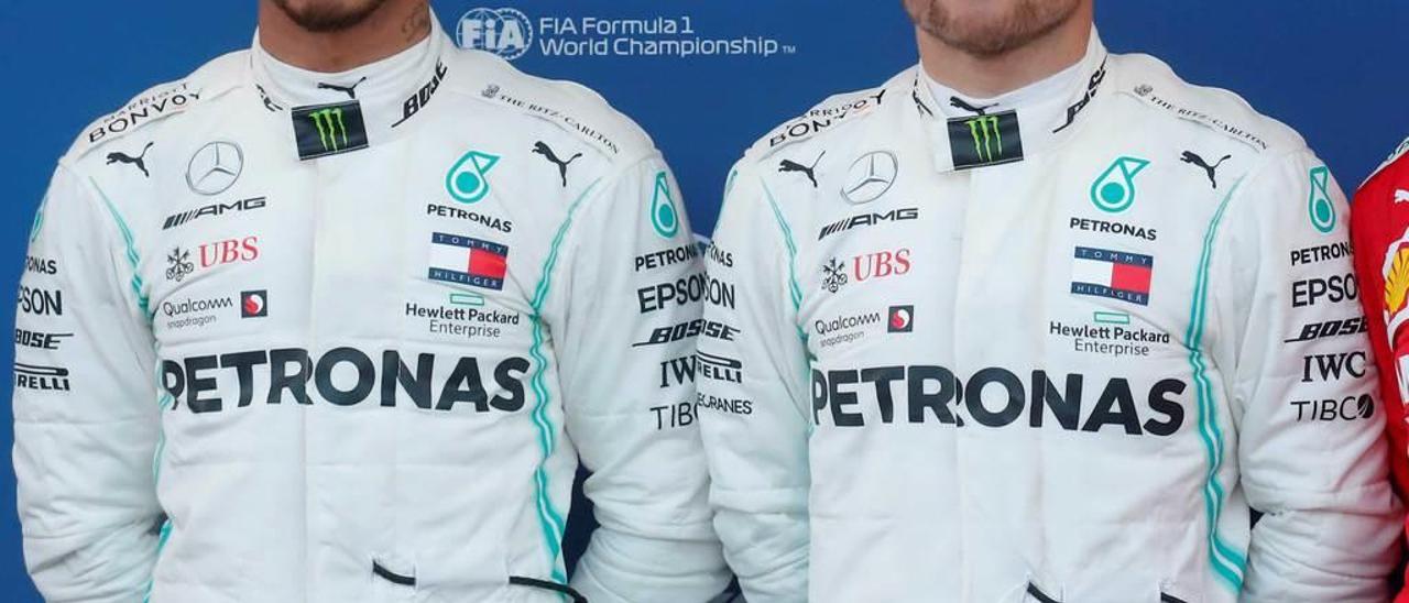 Por la izquierda, Hamilton y Bottas.