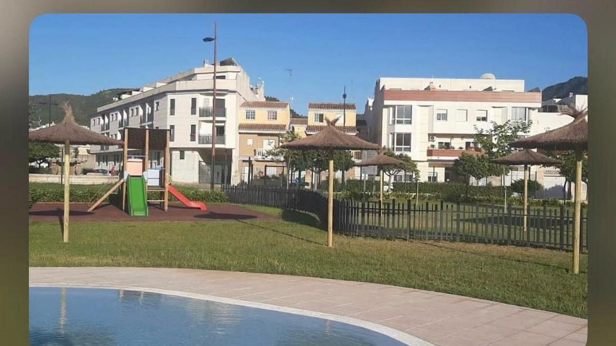 La piscina de Villalonga, en una imagen de archivo.