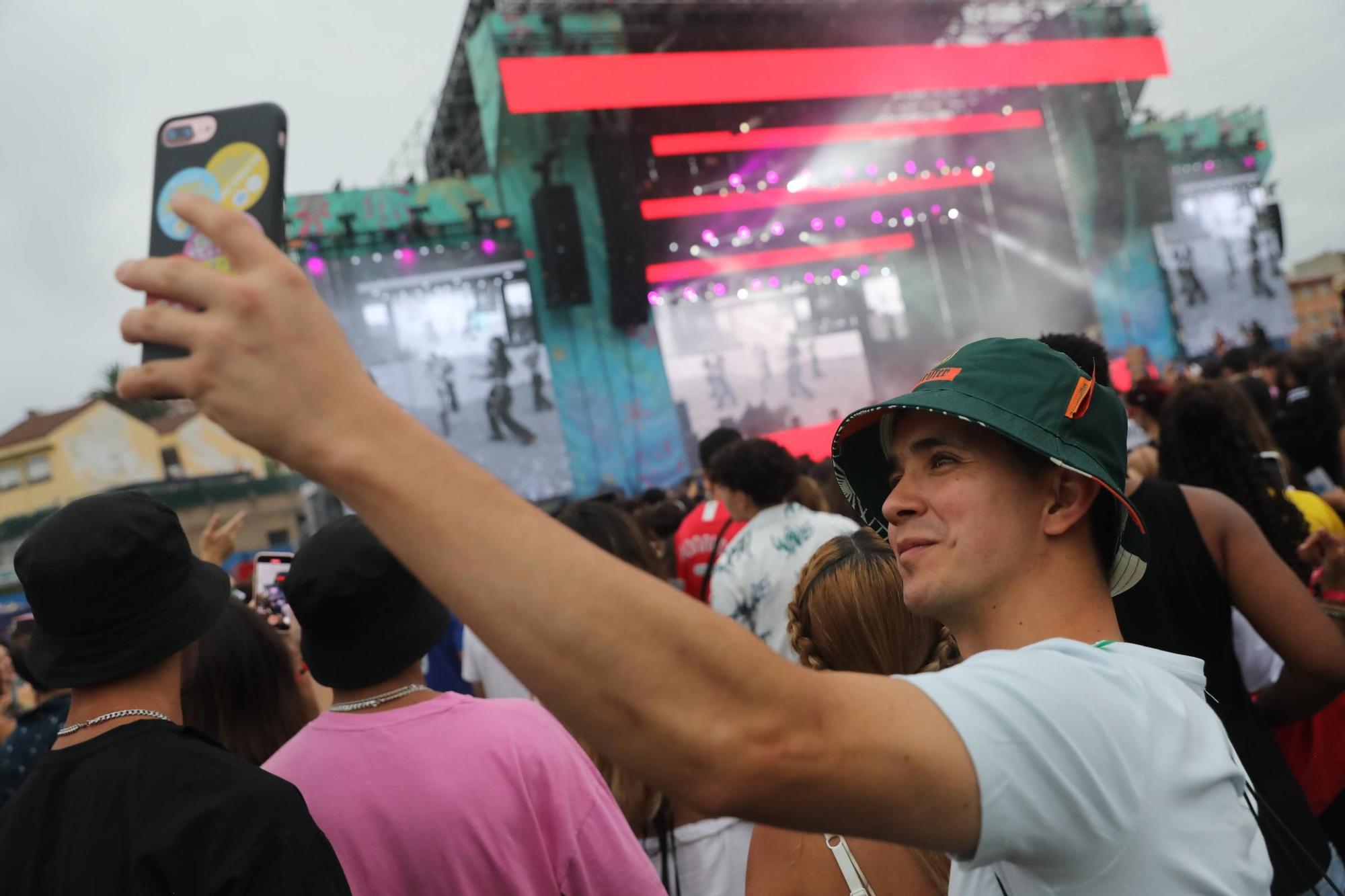 En imagenes | Segunga jornada del Reggaeton Beach de Avilés