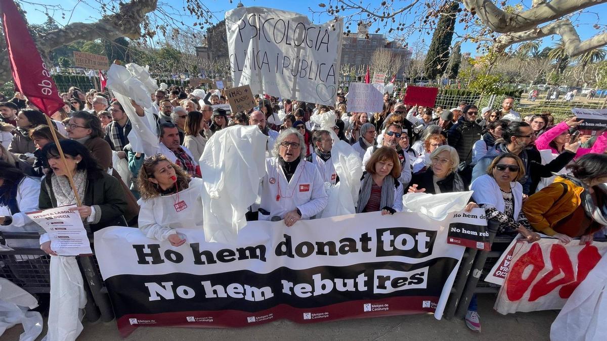 Manifestación de médicos el 2º dia de huelga en la sanidad