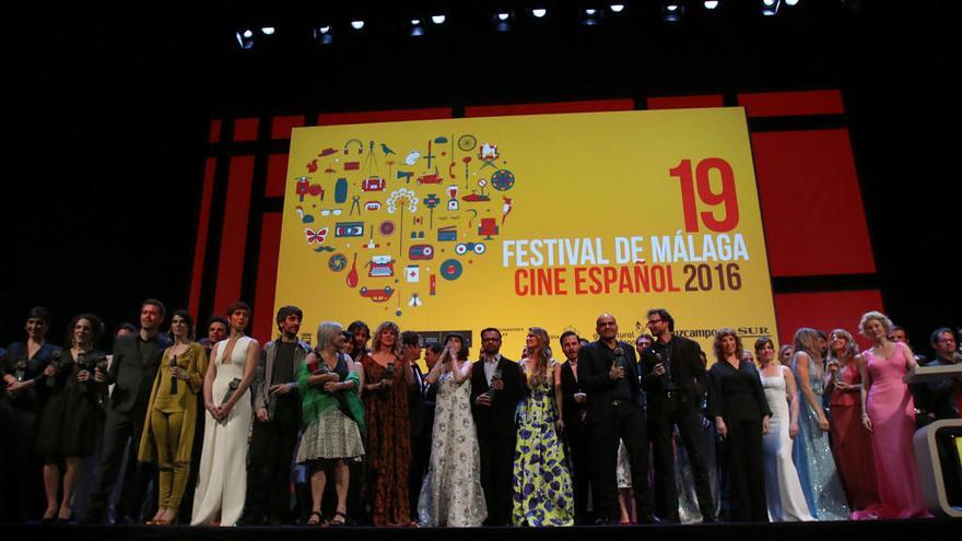 Foto de familia durante la gala de clausura de la pasada edición del Festival de Málaga.