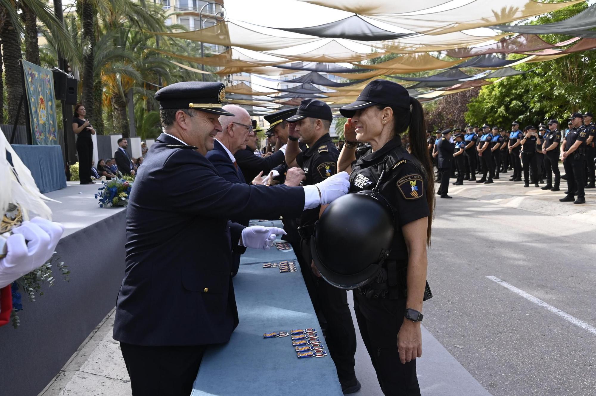 Así ha sido el acto del patrón de la Policía Local de Elche