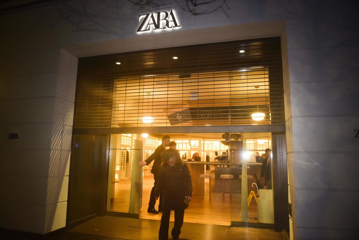 La primera tienda Zara da su adiós definitivo
