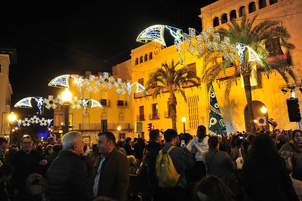 Así ha sido el encendido de luces de la Navidad en