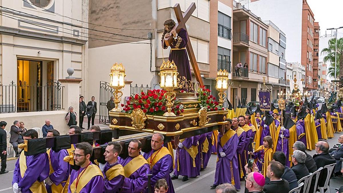 Paso de Semana Santa en Crevillent (Alicante).