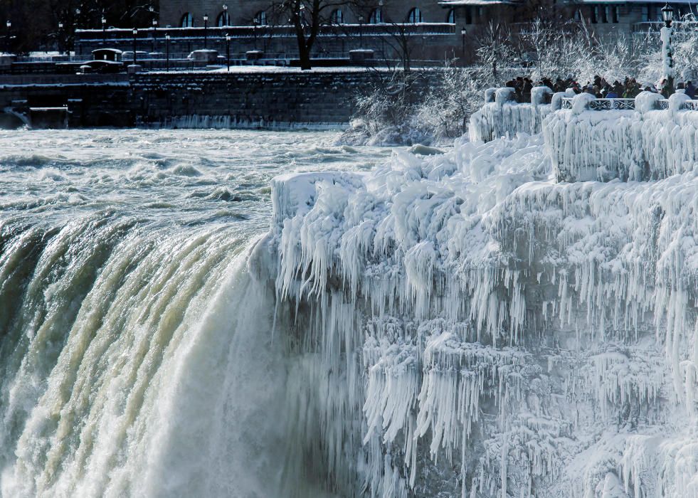 Les cascades del Niàgara, congelades