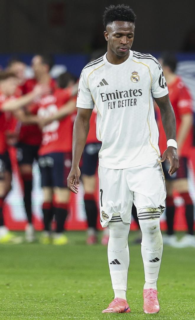 El Madrid torna a la seva i cedeix la iniciativa al Barça