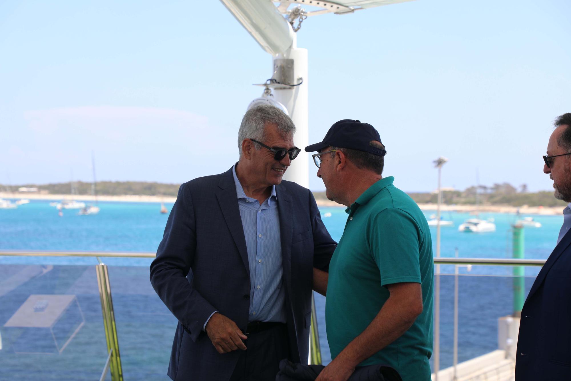 Galería de imágenes del primer ferry eléctrico de España que conecta Ibiza y Formentera