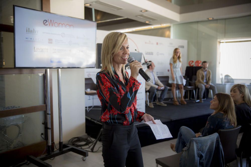 Silvia Tomás, presentadora de eWoman