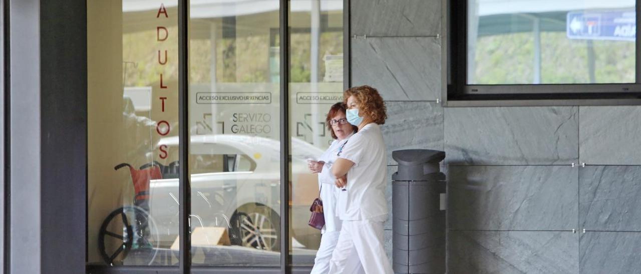 Entrada al servicio de Urgencias del Hospital Álvaro Cunqueiro. // Marta G. Brea