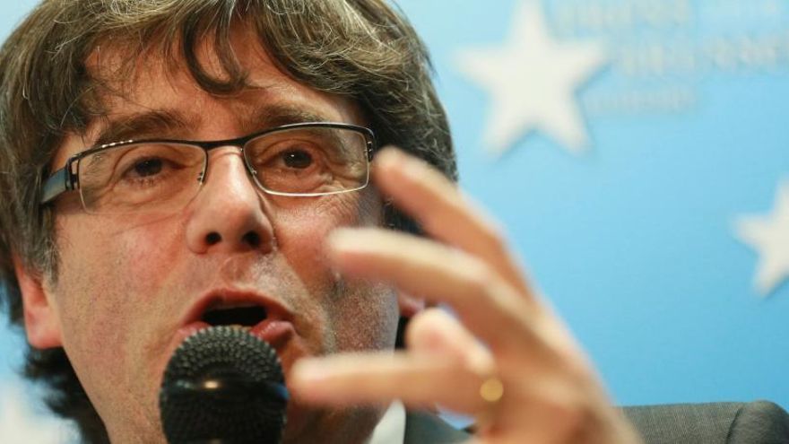 Puigdemont insta Rajoy i la UE a obrir &quot;una nova etapa de negociació&quot; si el 21-D guanyen els independentistes